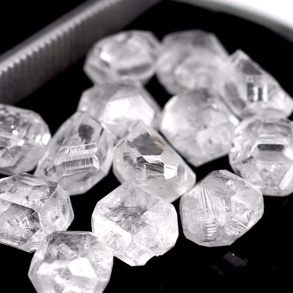 002 unpolished melee white hpht lab grwon diamonds loose rough hpht